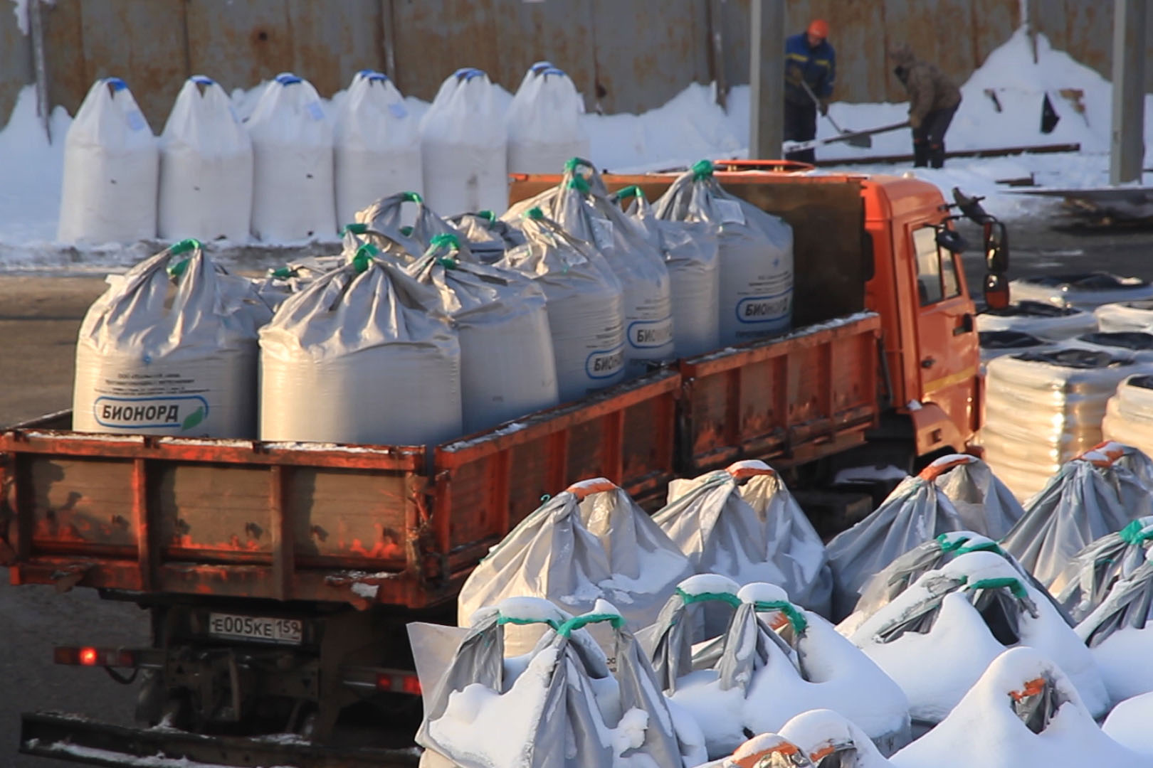 Реагент, уходи: рассказываем, опасны ли для горожан противогололедные смеси, рис. 12