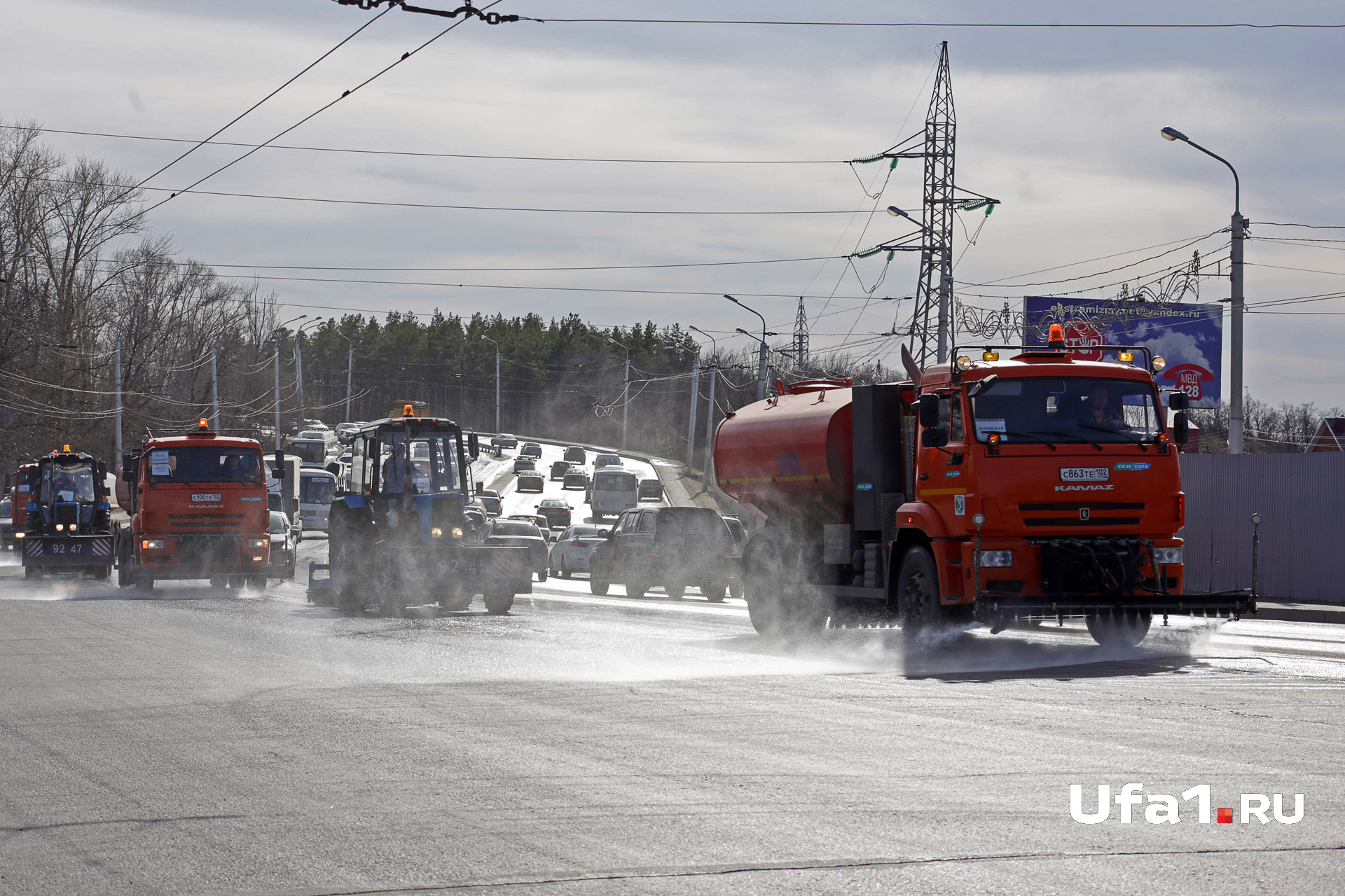 Улицы в Уфе моют бионорд-шампунем, рис. 4